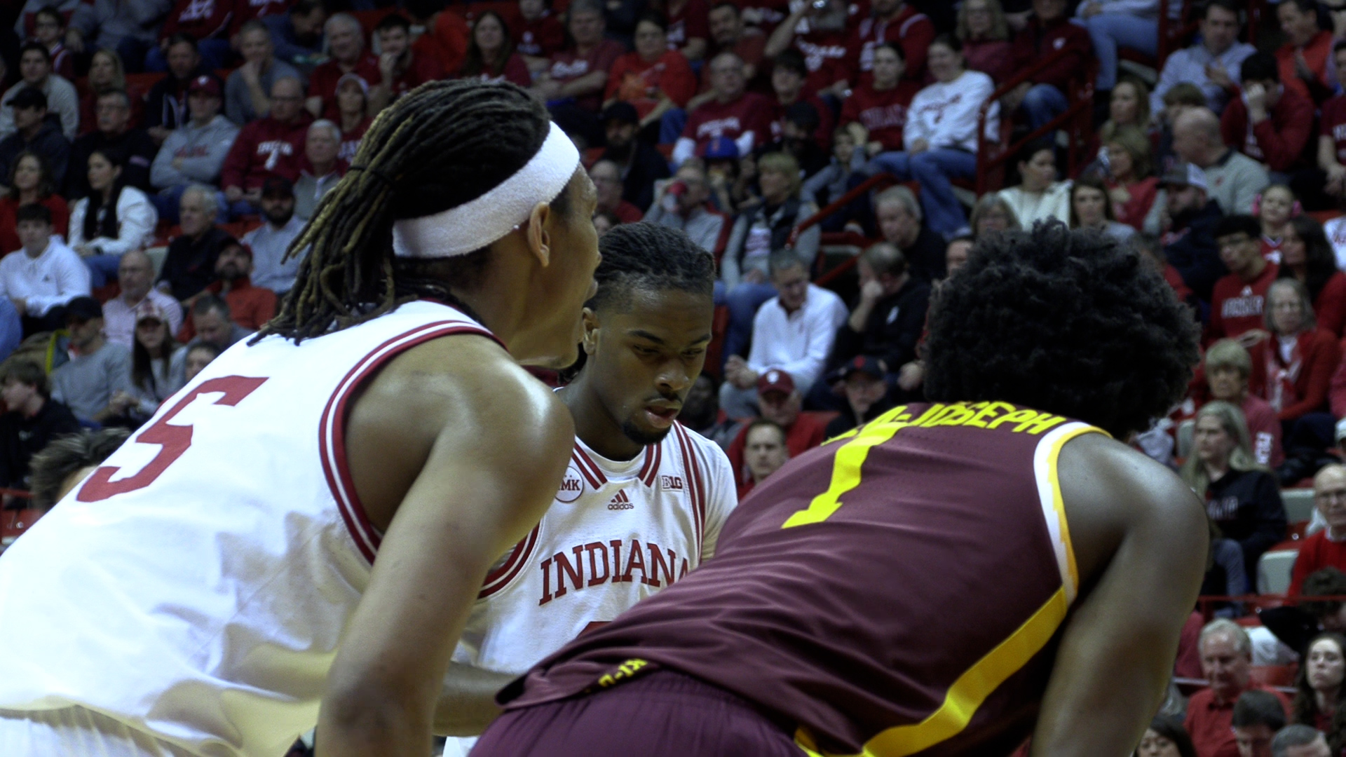 RECAP: Indiana rides hot start to bounce back win over Minnesota